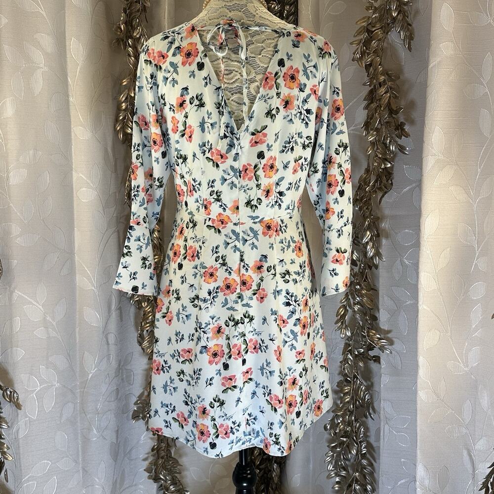 LOFT Floral Mini Dress | Size 4 | Soft Blue Pink Bloom | Cottagecore Spring - Picture 5 of 14